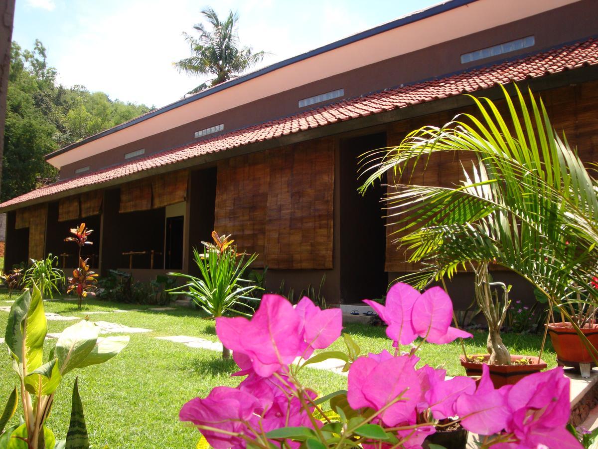 Relaxing Homestay Kuta  エクステリア 写真