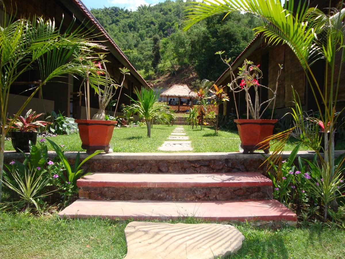 Relaxing Homestay Kuta  エクステリア 写真