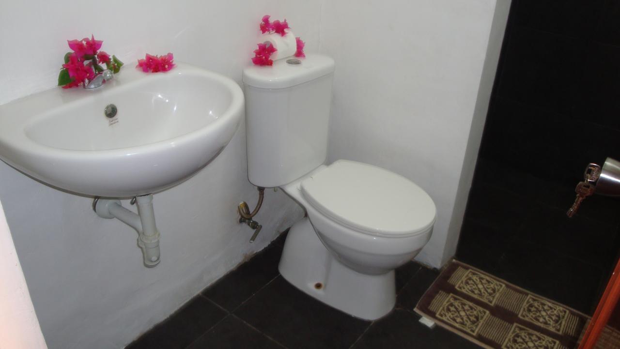 Relaxing Homestay Kuta  エクステリア 写真