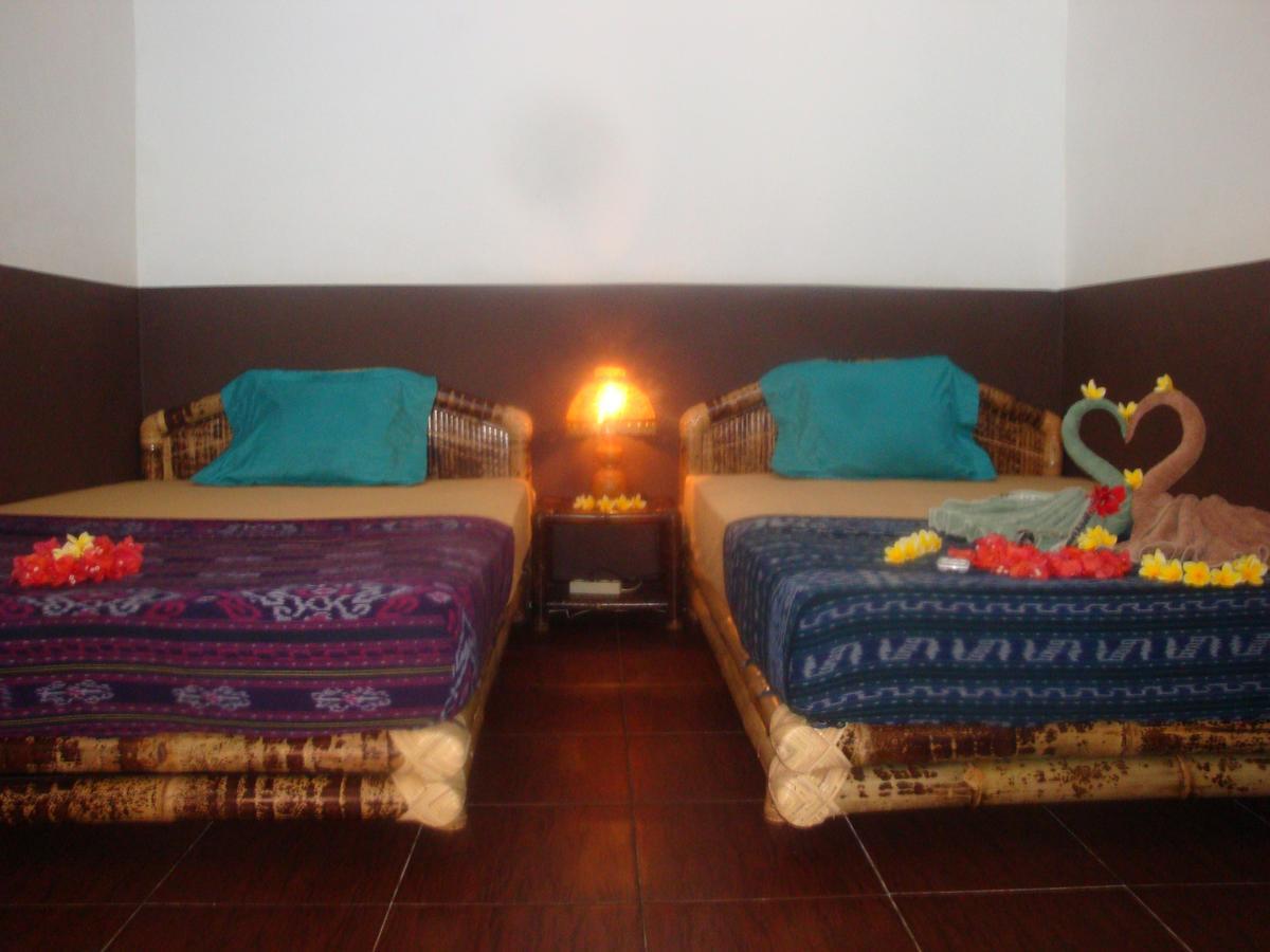 Relaxing Homestay Kuta  エクステリア 写真