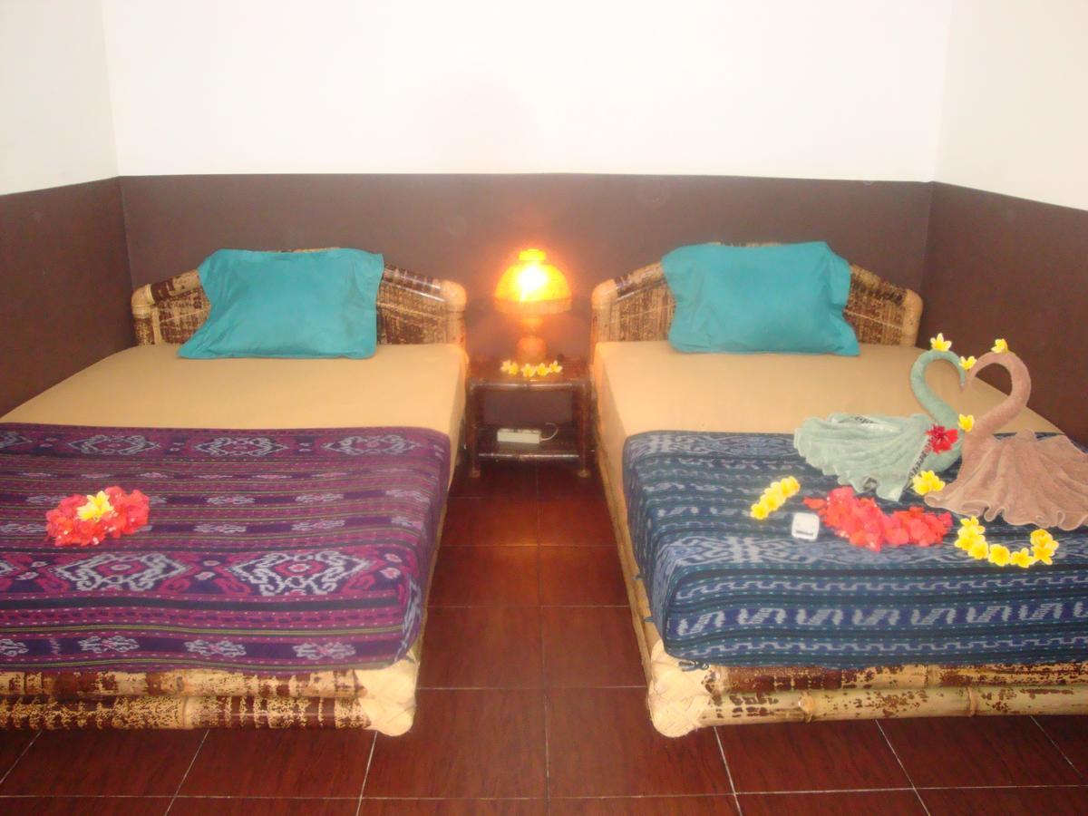 Relaxing Homestay Kuta  エクステリア 写真