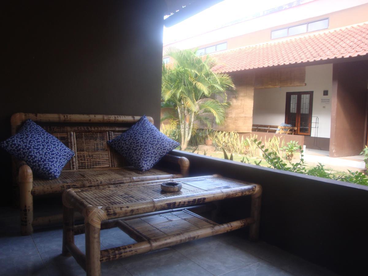 Relaxing Homestay Kuta  エクステリア 写真